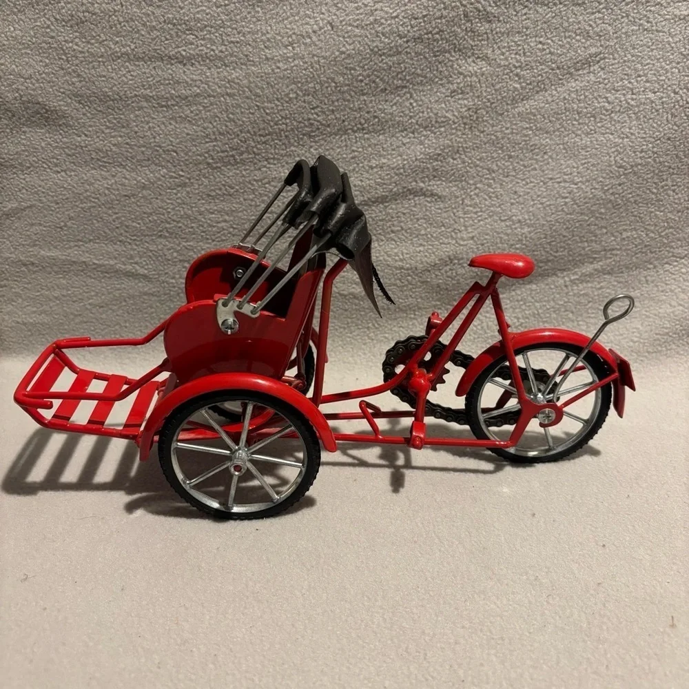 Miniature die-cast Red 3-Wheeled cycle Rickshaw Carriage Vietnam Antique Coin - Picture 1 of 7